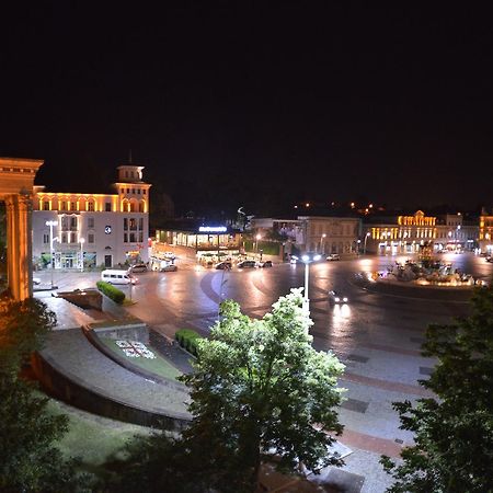 Central Apartments Kutaisi Exterior foto